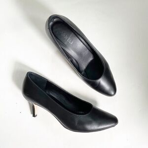 Vaneli Laureen Black Leather Pumps Almond Toe 9W